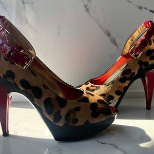 Jlo Pumps
